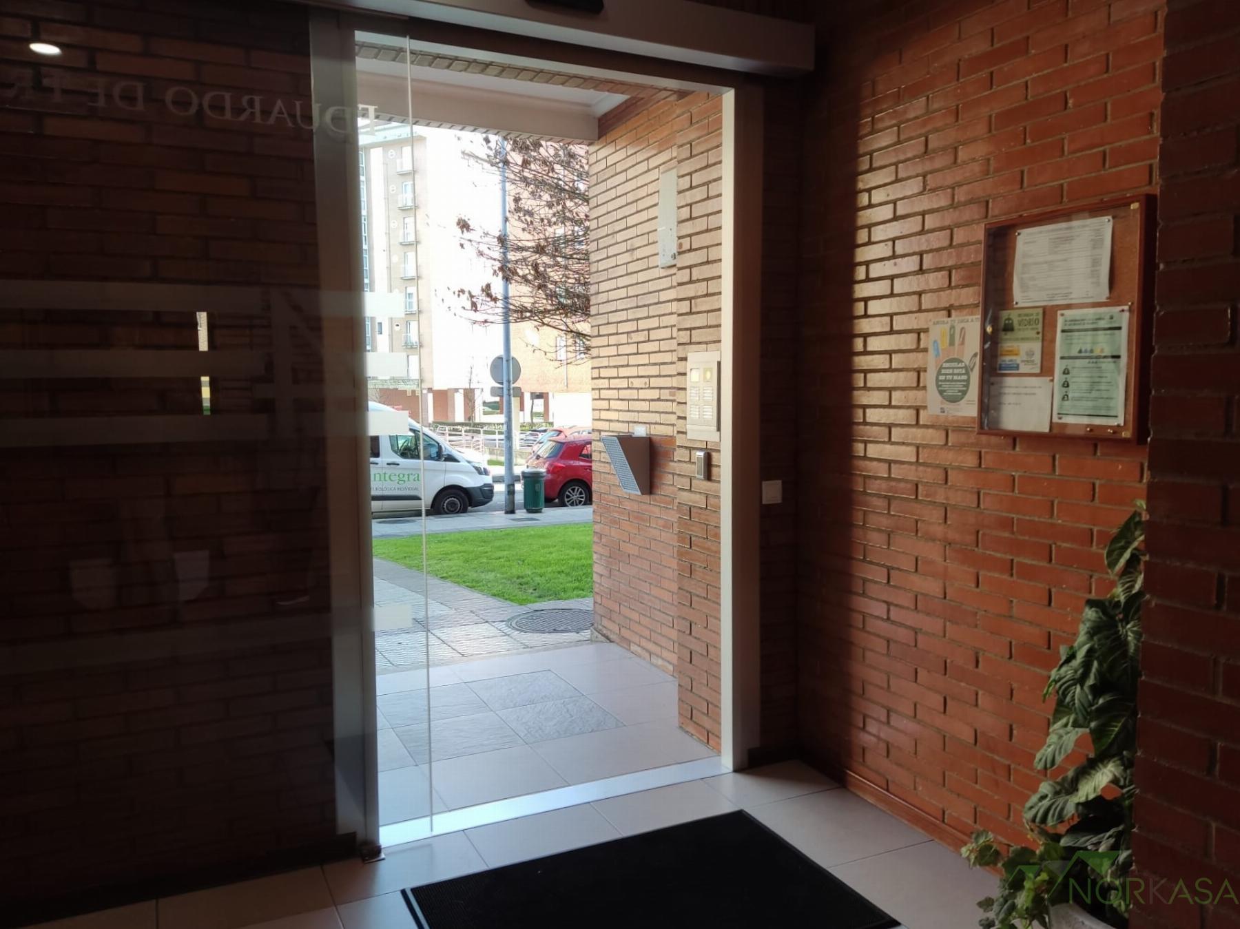 For sale of flat in Oviedo