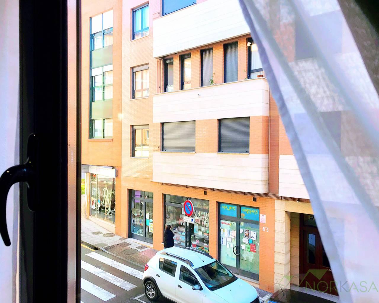 For rent of flat in Oviedo