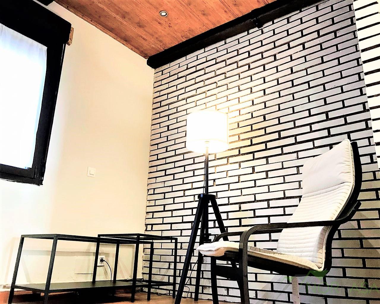 For rent of flat in Oviedo