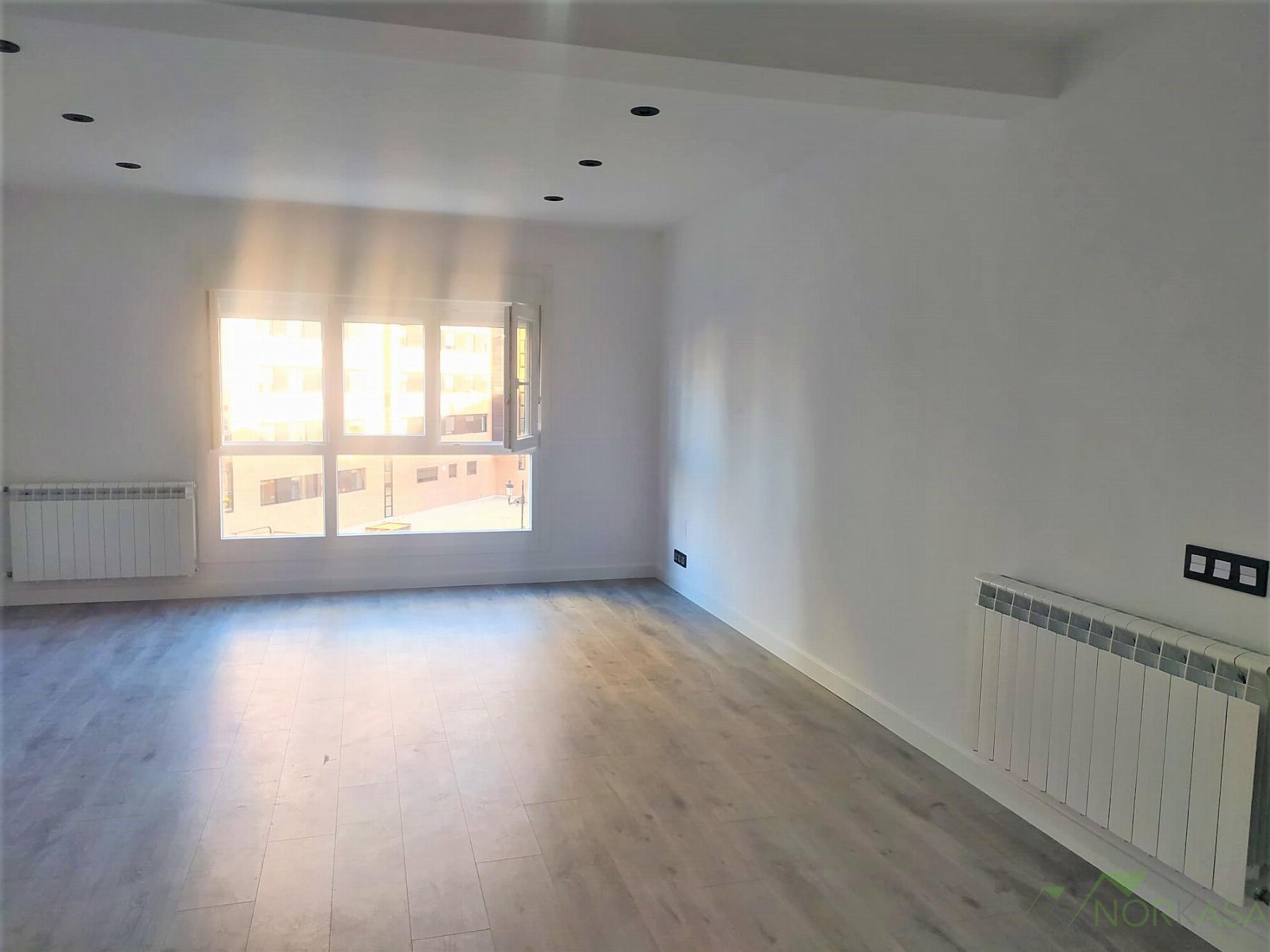 For sale of flat in Oviedo