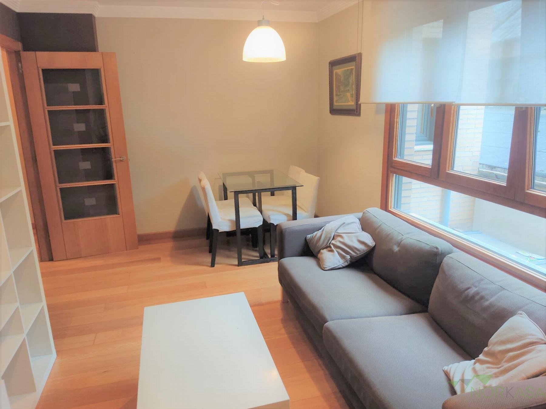 For rent of flat in Oviedo