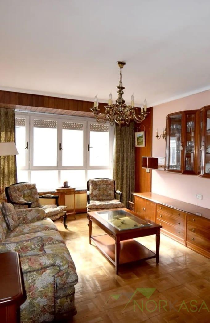 Venta de piso en Oviedo