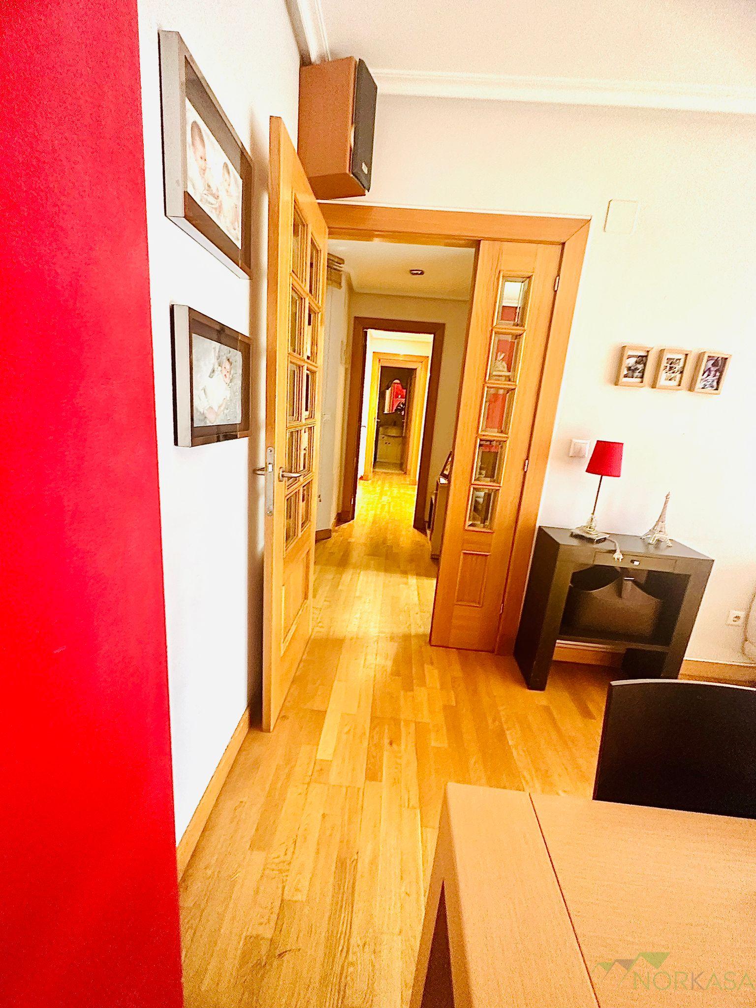 For sale of flat in Gijón