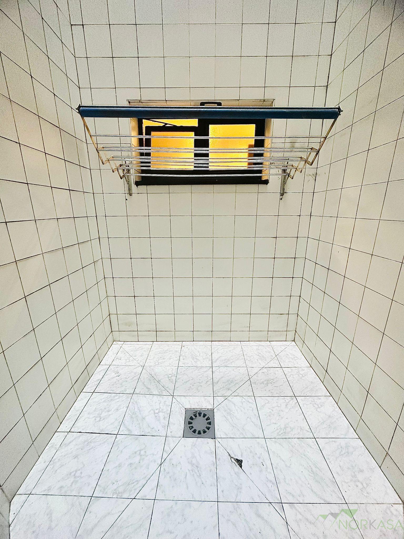 For sale of flat in Gijón