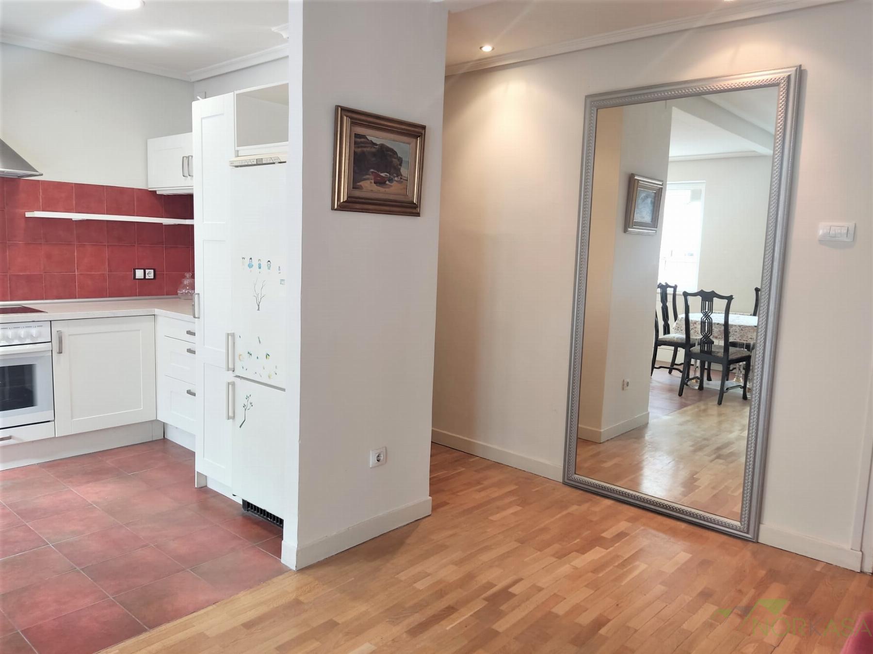 For rent of flat in Oviedo