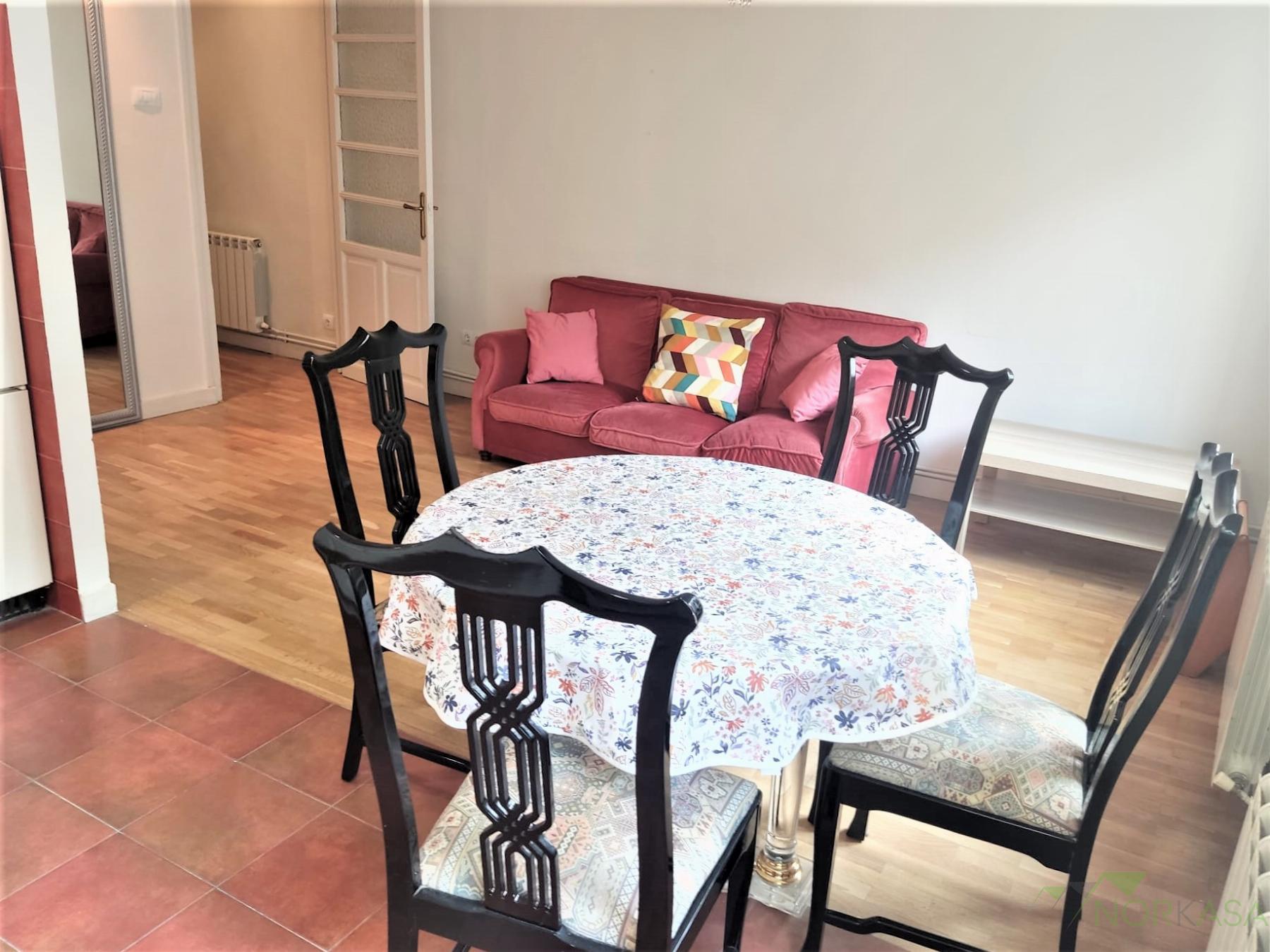 For rent of flat in Oviedo