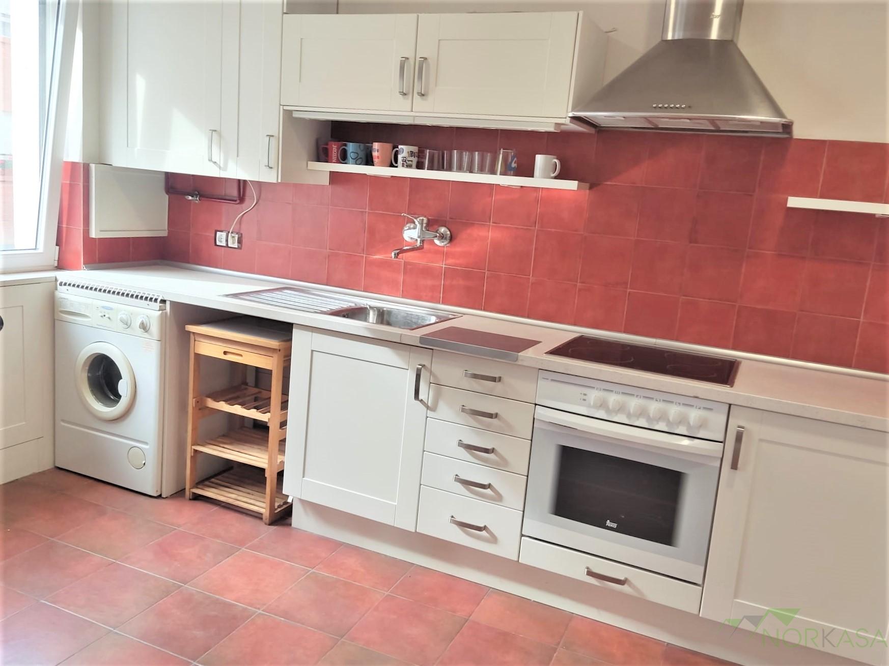 For rent of flat in Oviedo