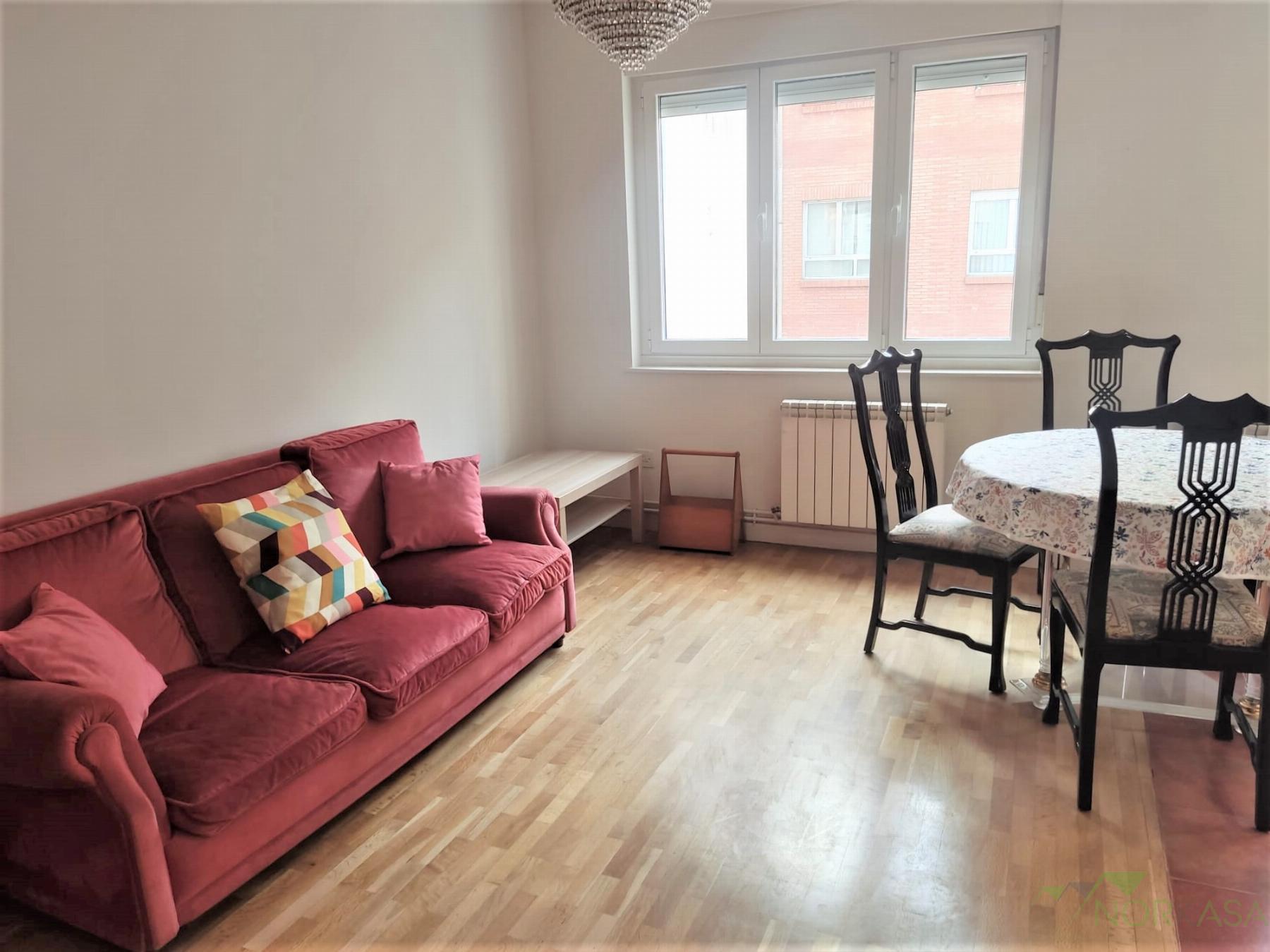 For rent of flat in Oviedo