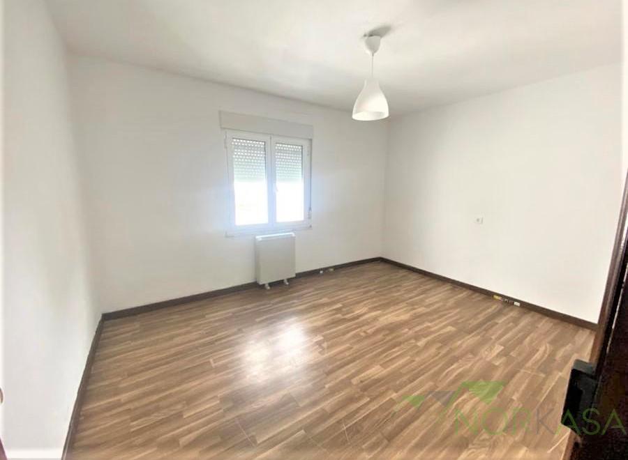 For sale of flat in Oviedo
