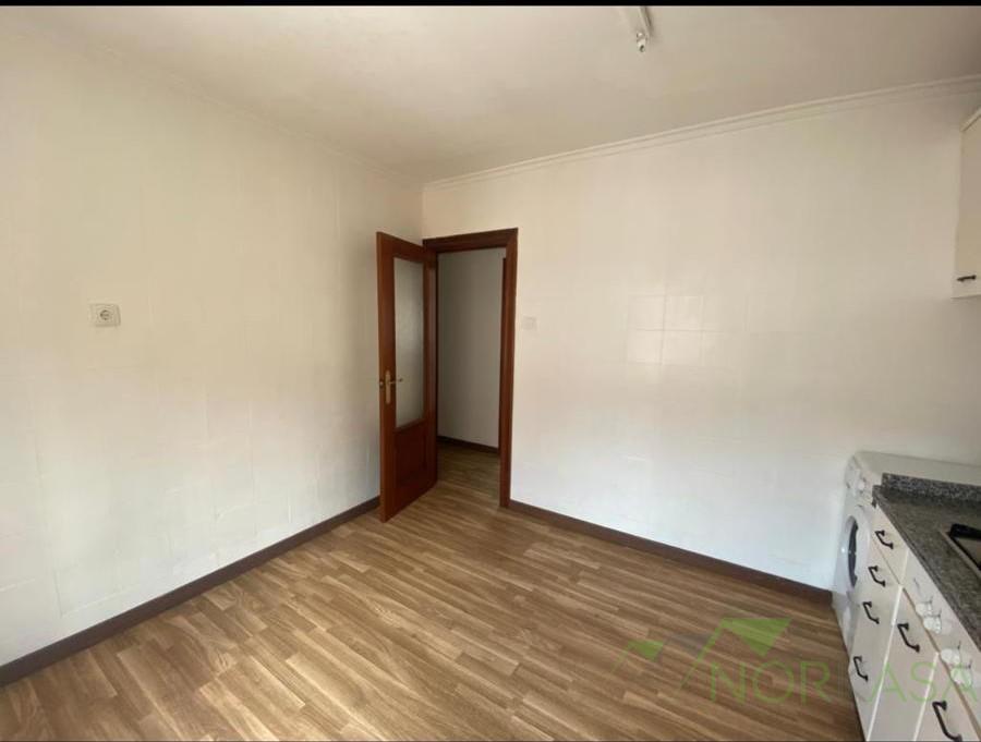 For sale of flat in Oviedo
