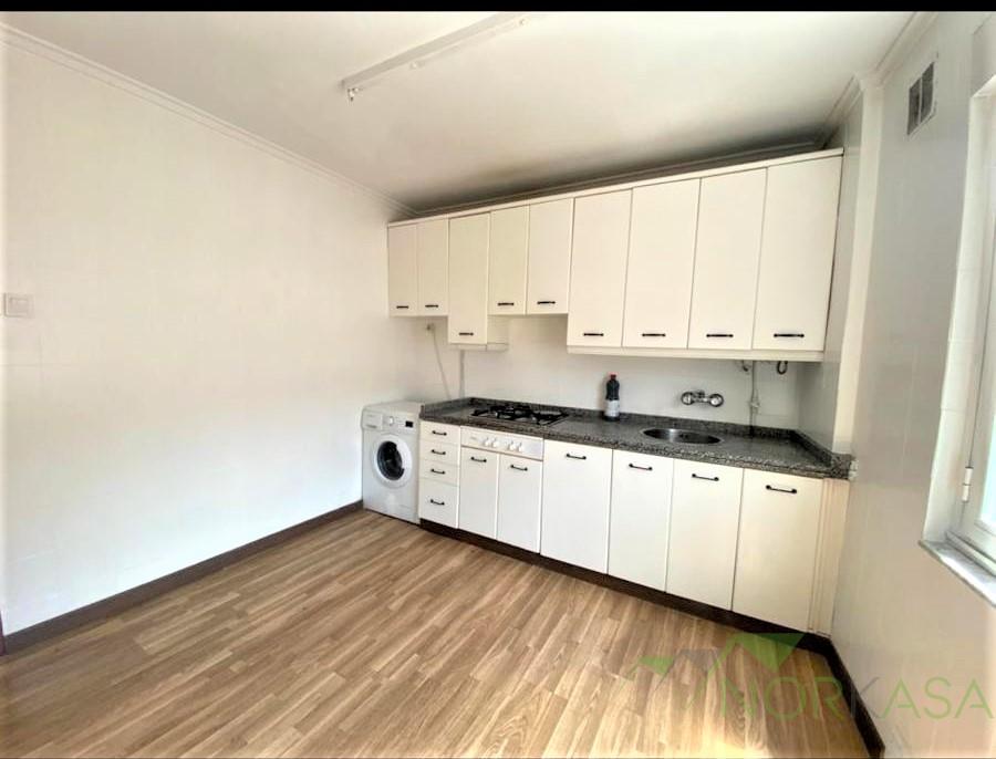 For sale of flat in Oviedo