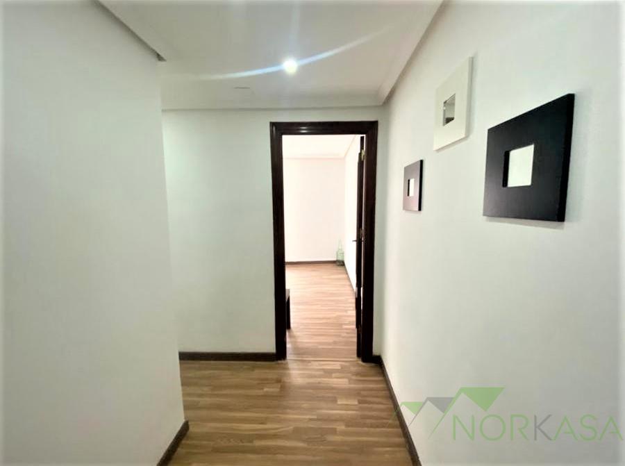 For sale of flat in Oviedo
