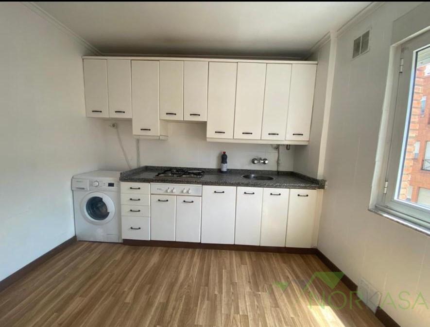 For sale of flat in Oviedo