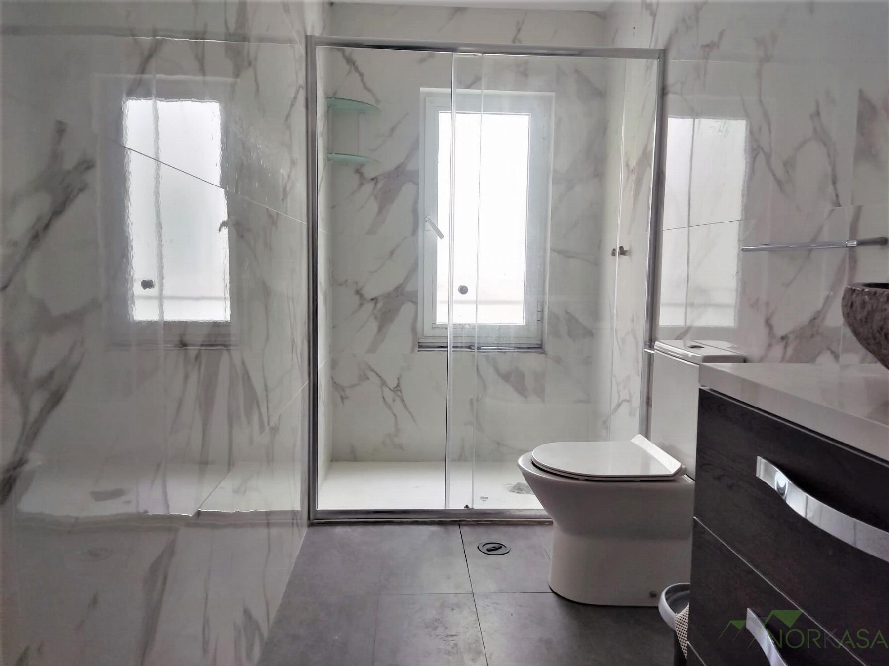 For sale of flat in Oviedo