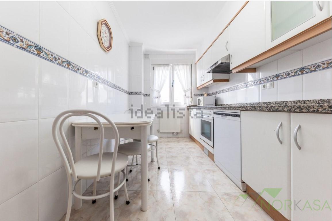 For sale of flat in Gijón