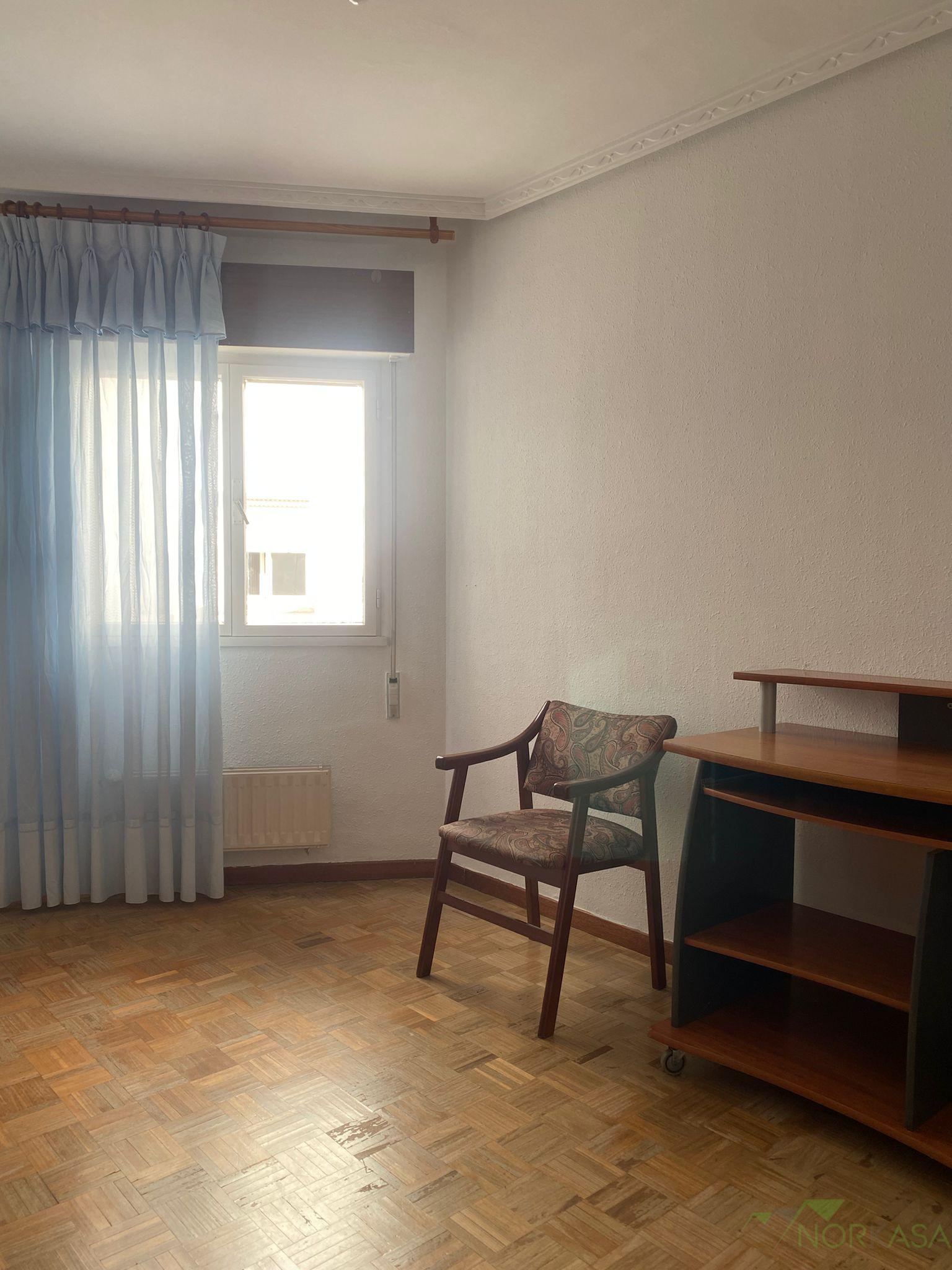 For sale of flat in Avilés Concejo