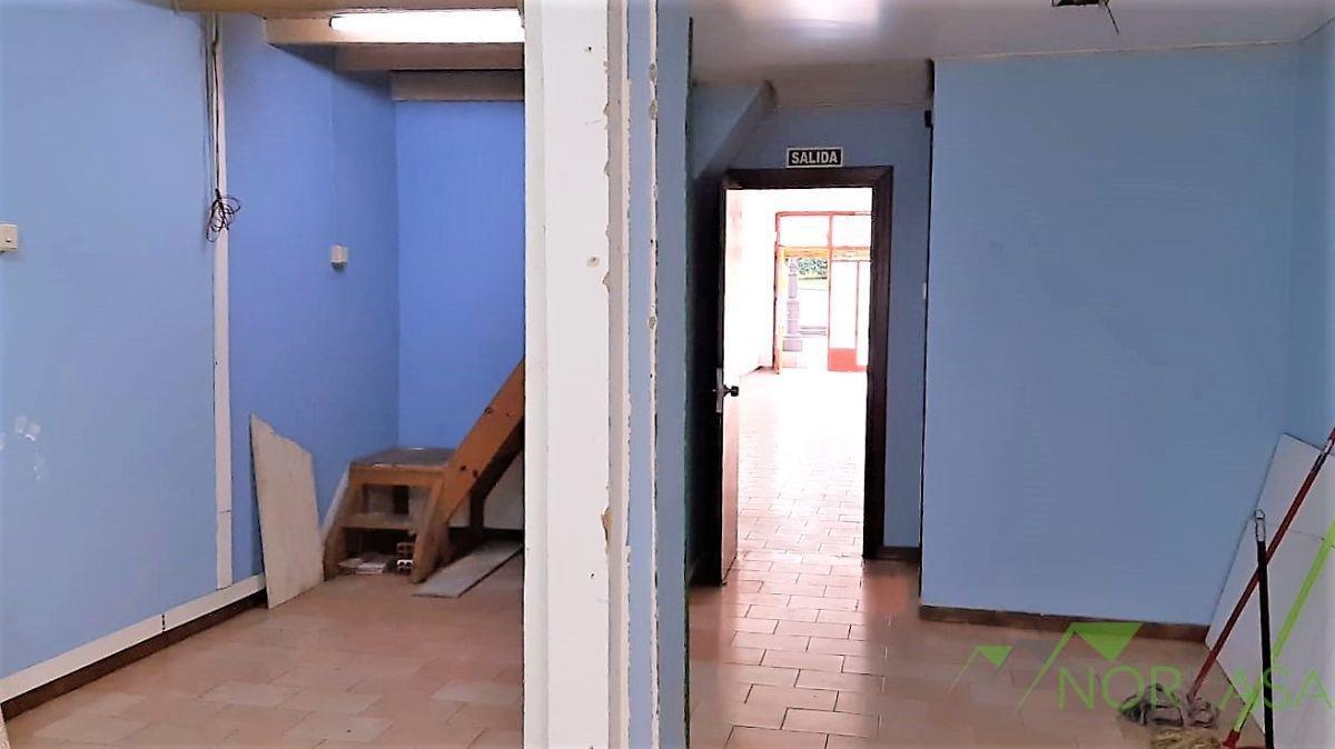 For sale of commercial in Oviedo