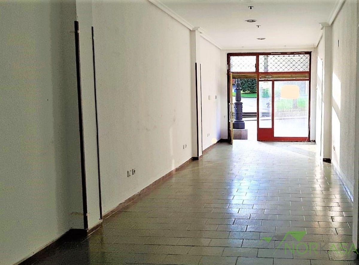 For sale of commercial in Oviedo