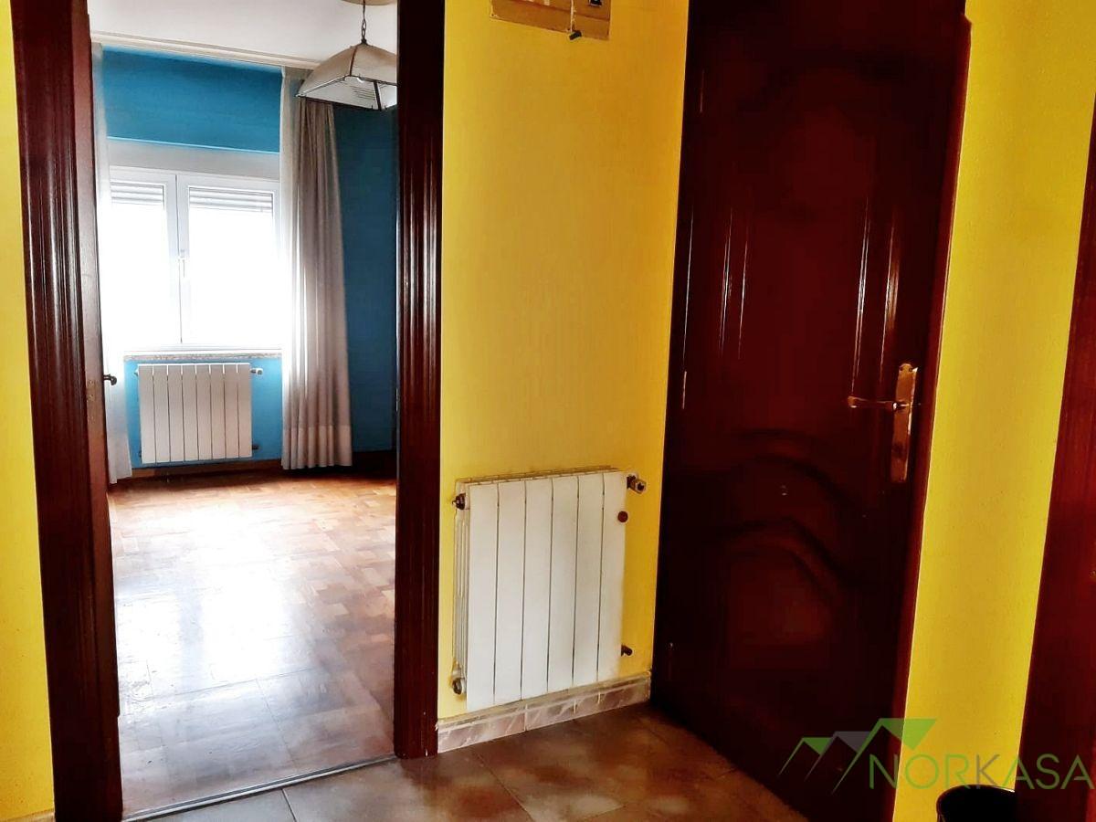 For sale of flat in Oviedo