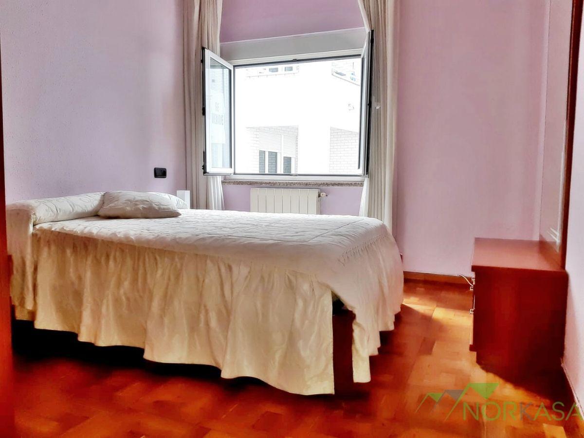 For sale of flat in Oviedo