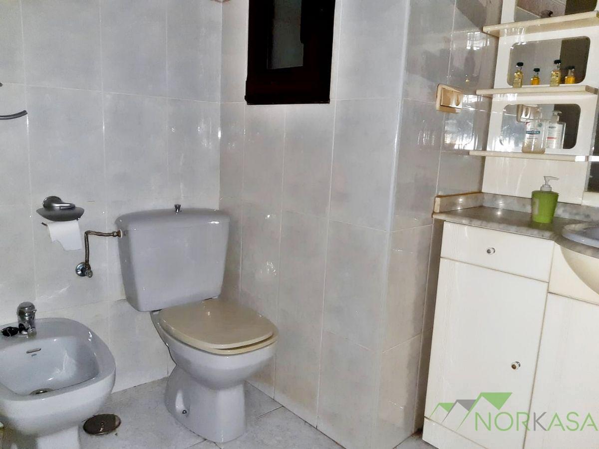For sale of flat in Oviedo