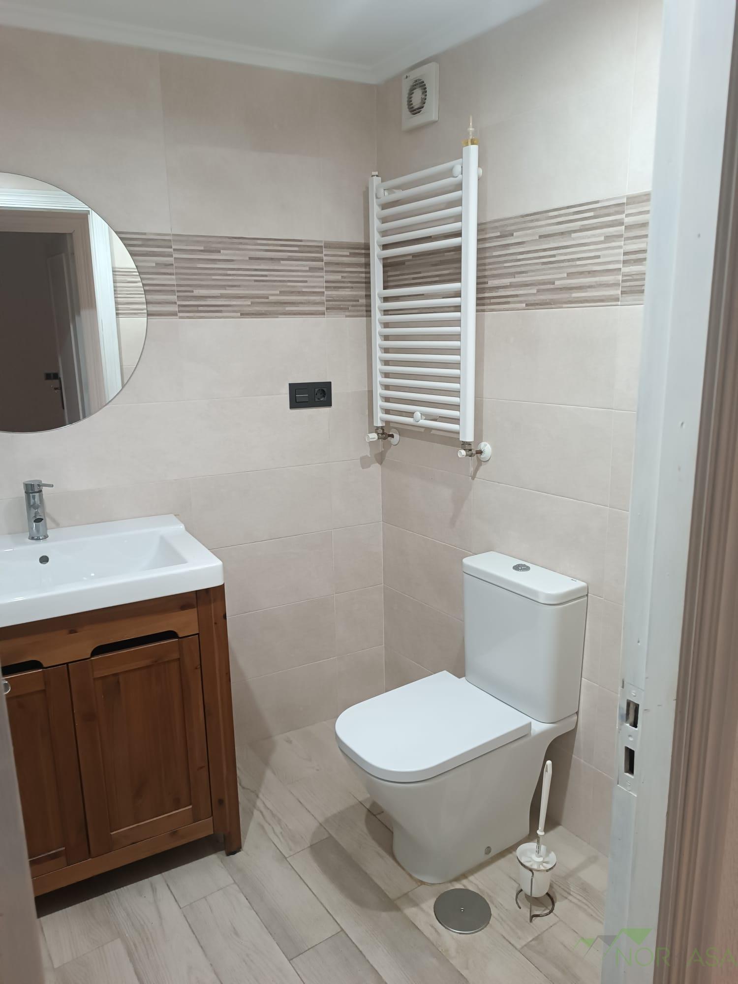 For sale of flat in Oviedo
