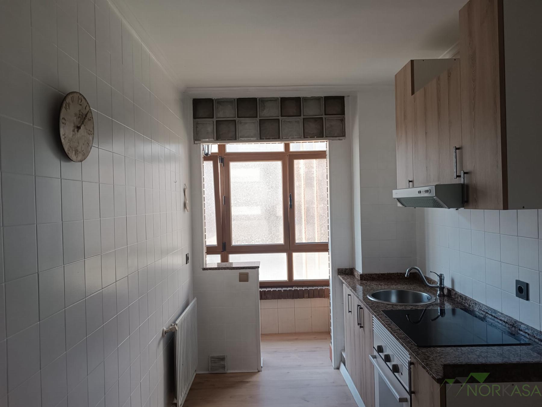 For sale of flat in Oviedo