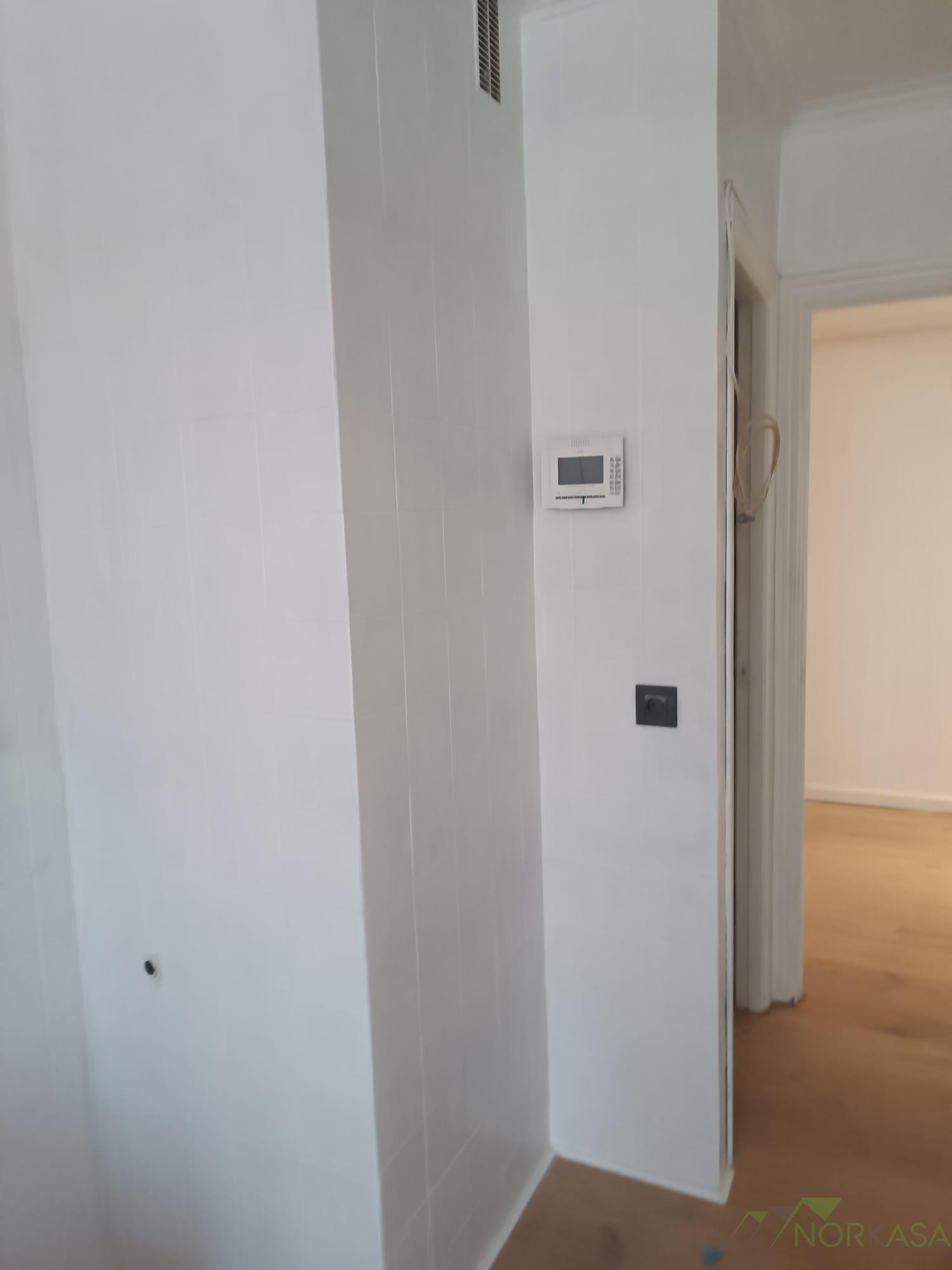 For sale of flat in Oviedo