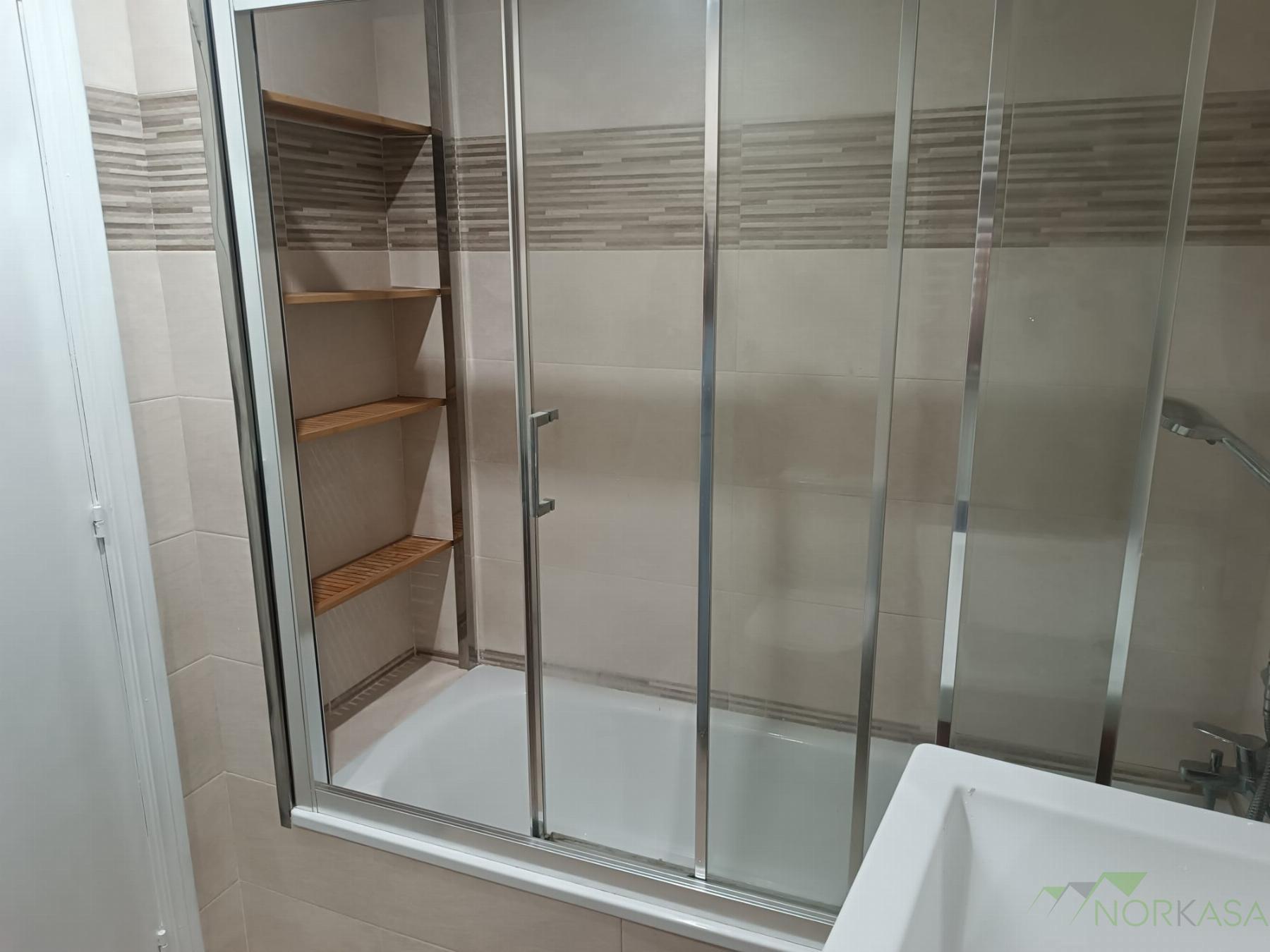 For sale of flat in Oviedo
