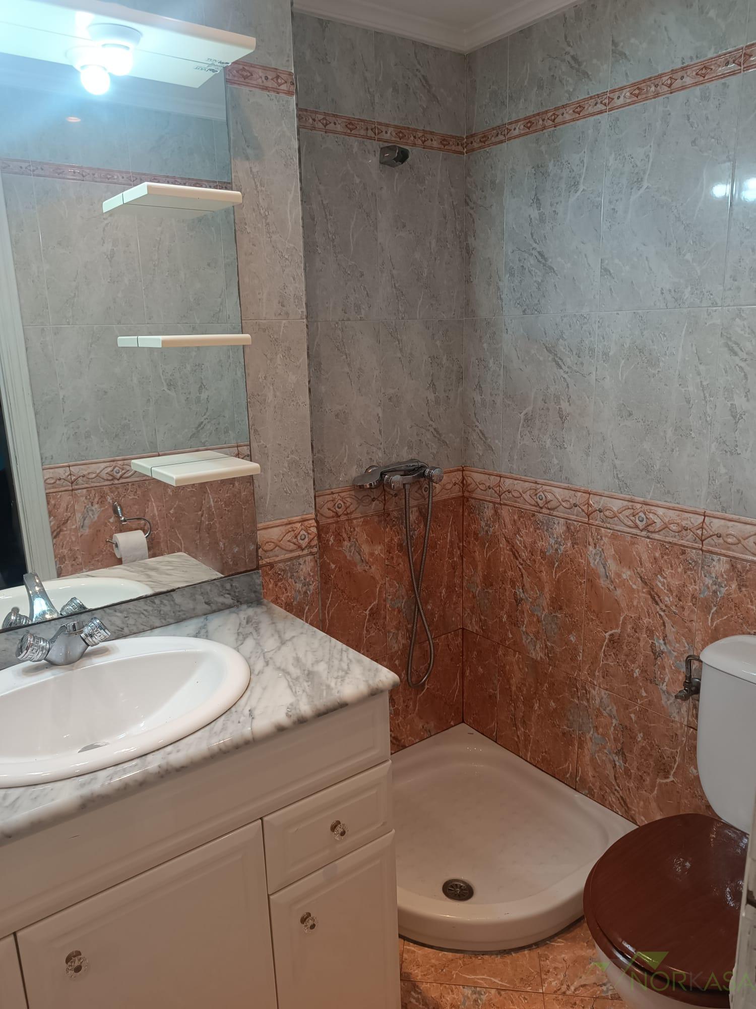 For sale of flat in Oviedo