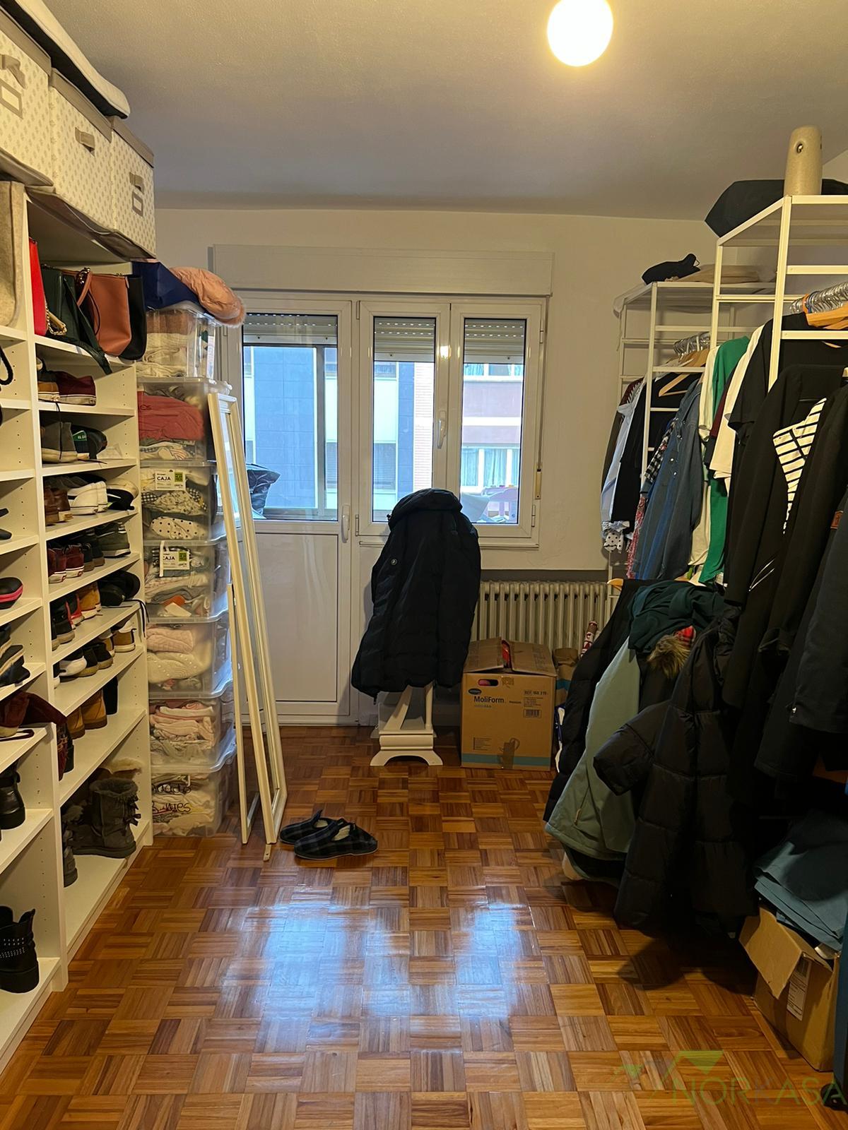 For sale of flat in Avilés Concejo