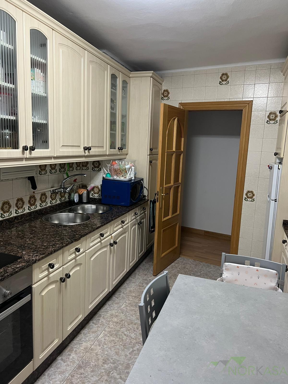 For sale of flat in Avilés Concejo