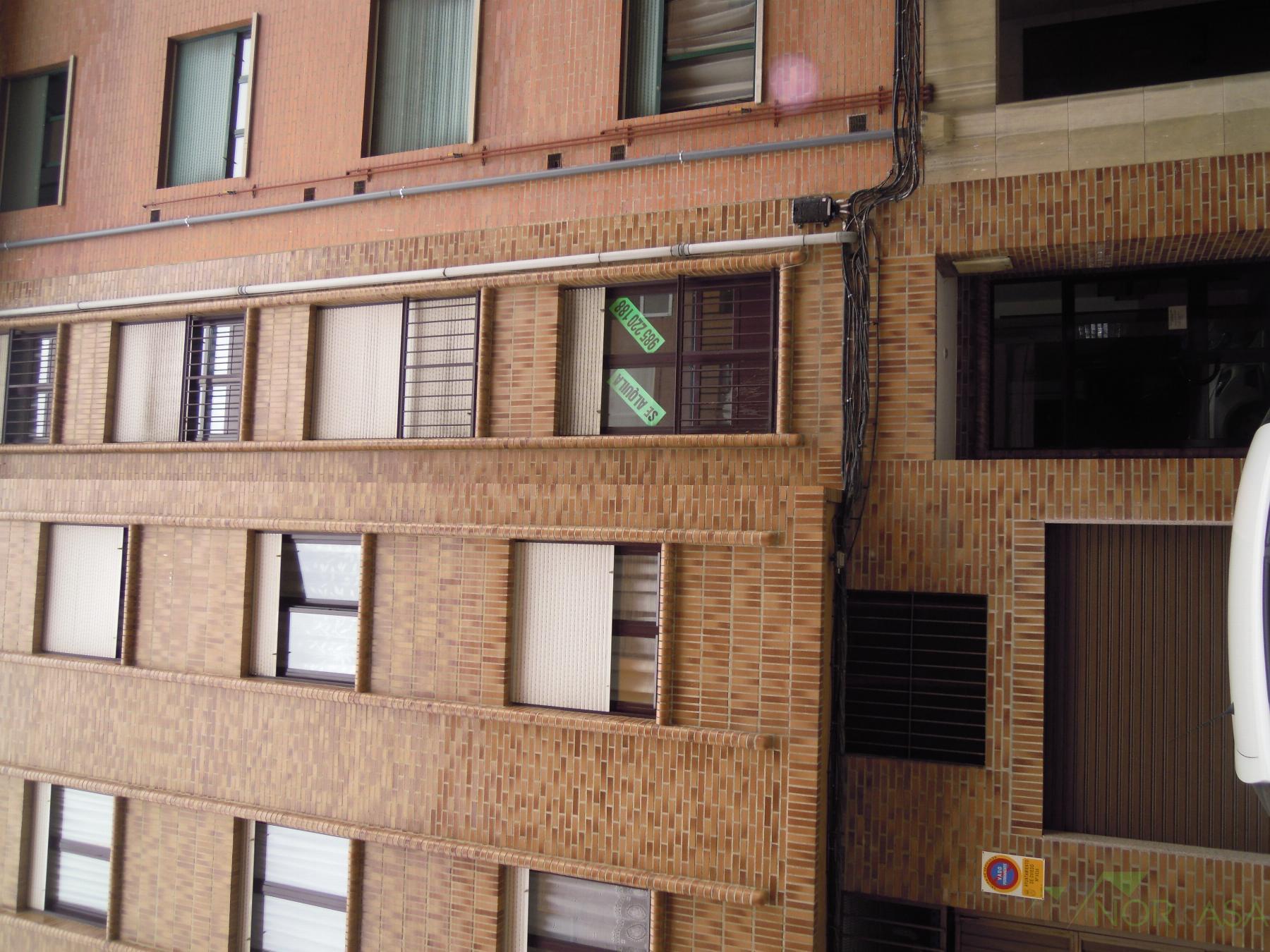 For sale of apartment in Oviedo