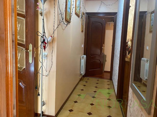 For sale of flat in Oviedo