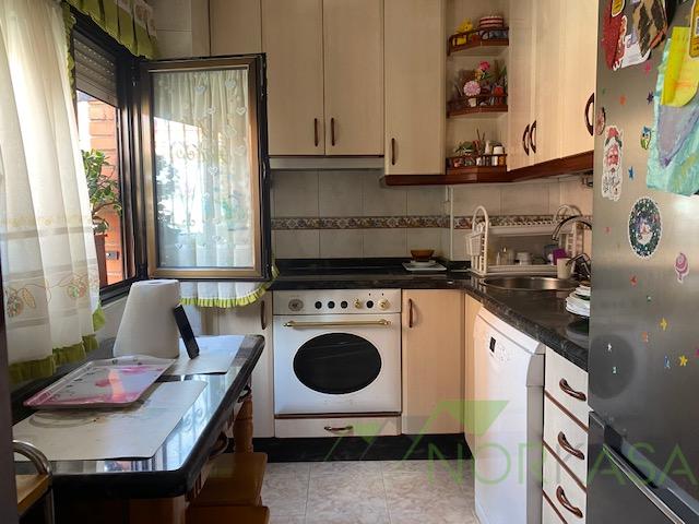 For sale of flat in Oviedo