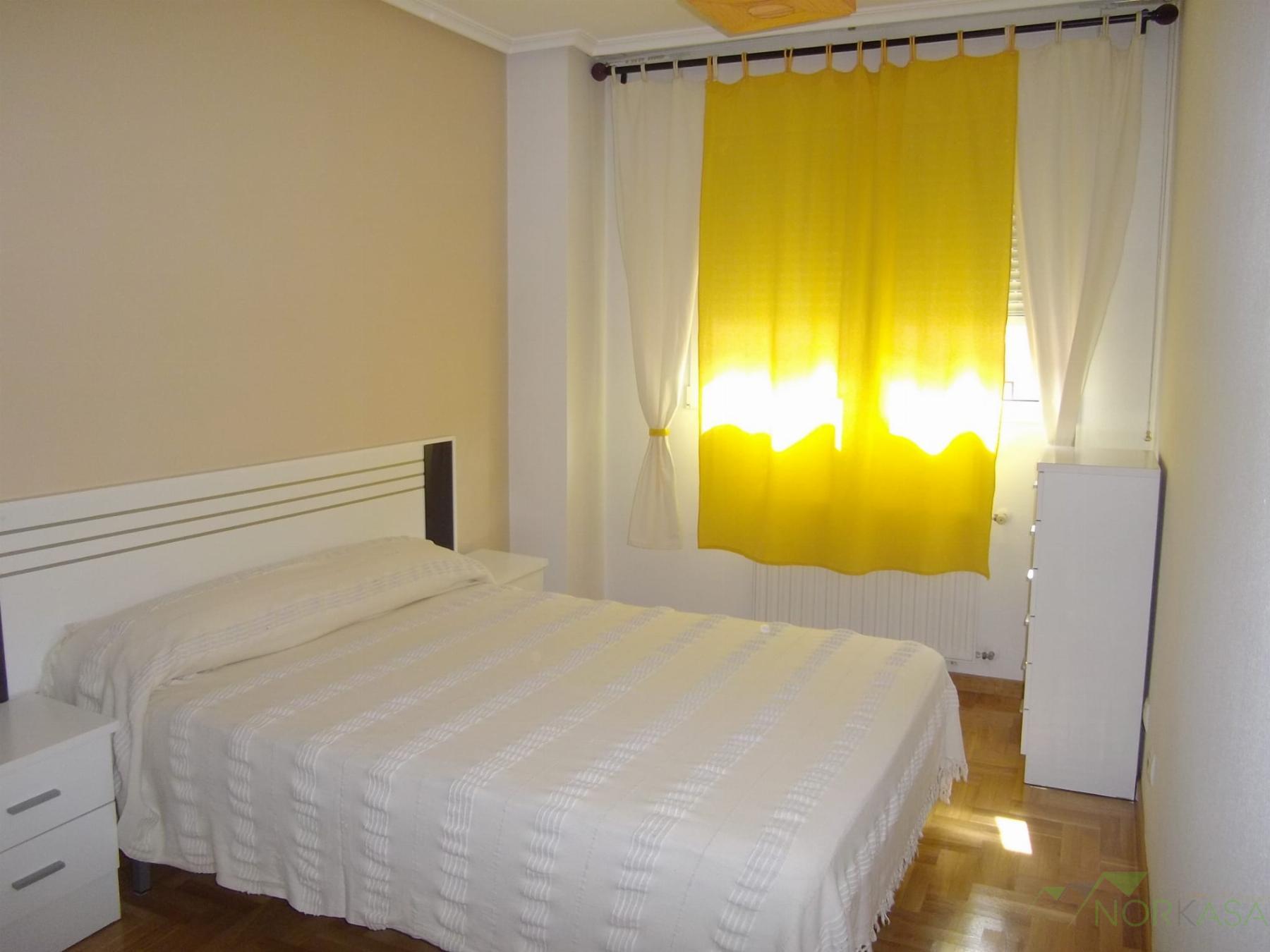 For sale of flat in Oviedo