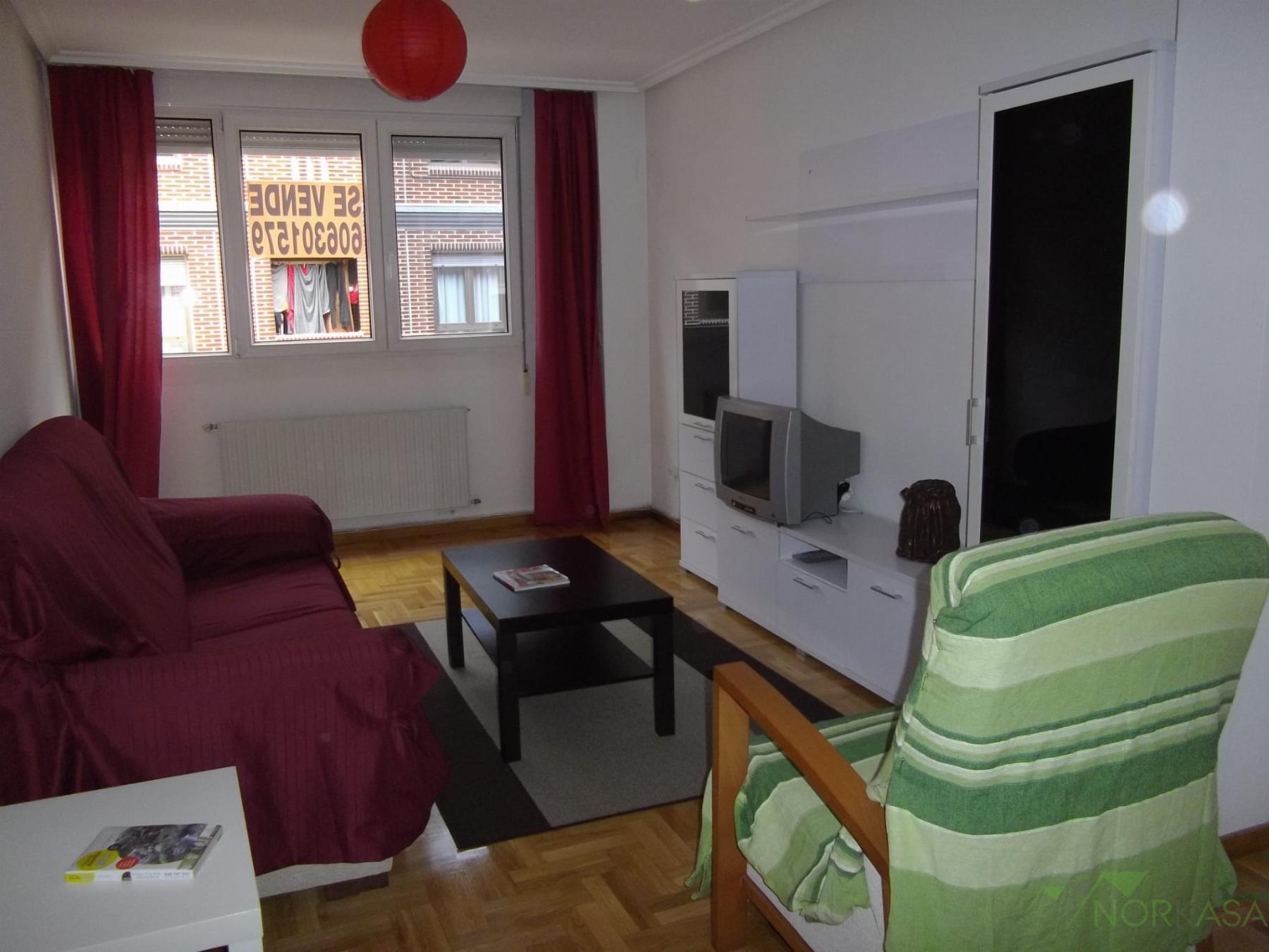 For sale of flat in Oviedo