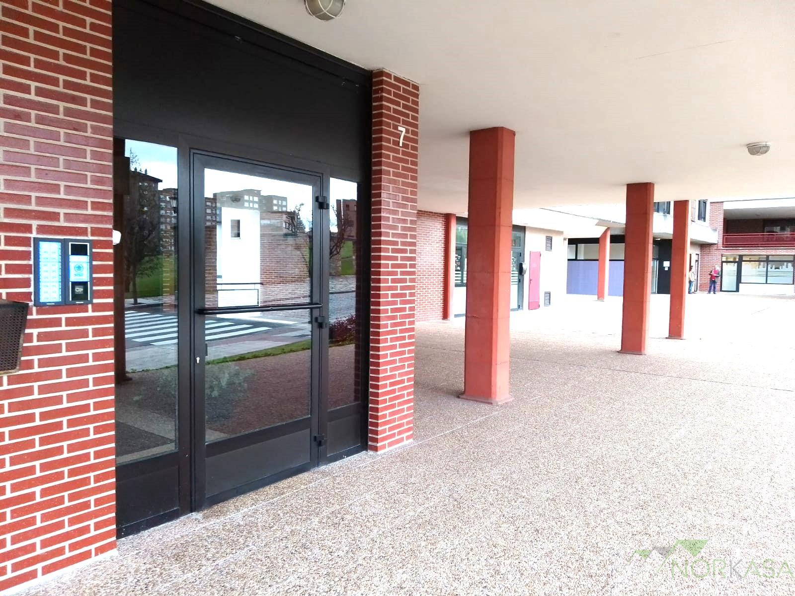 Venta de piso en Oviedo