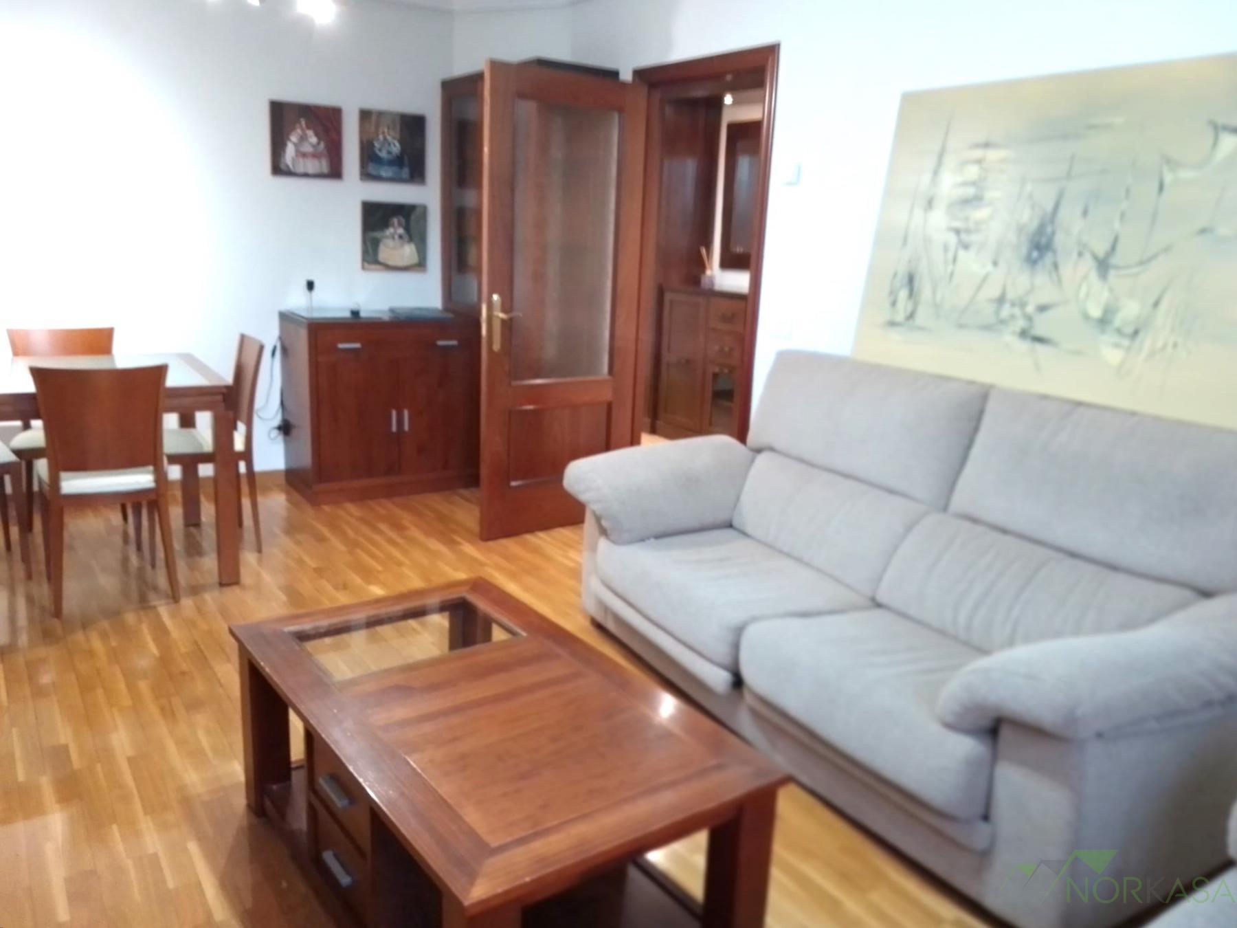 Venta de piso en Oviedo