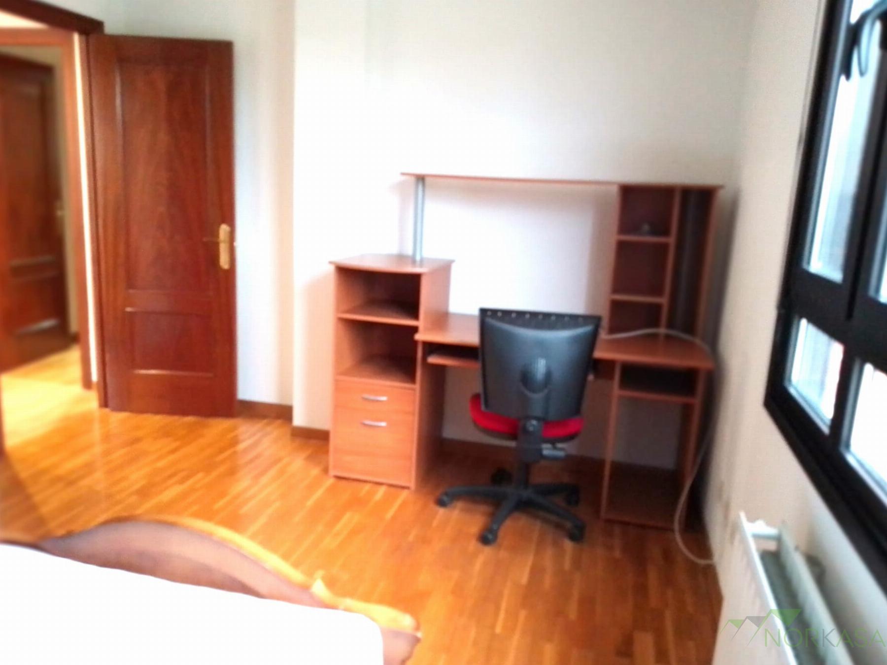 Venta de piso en Oviedo