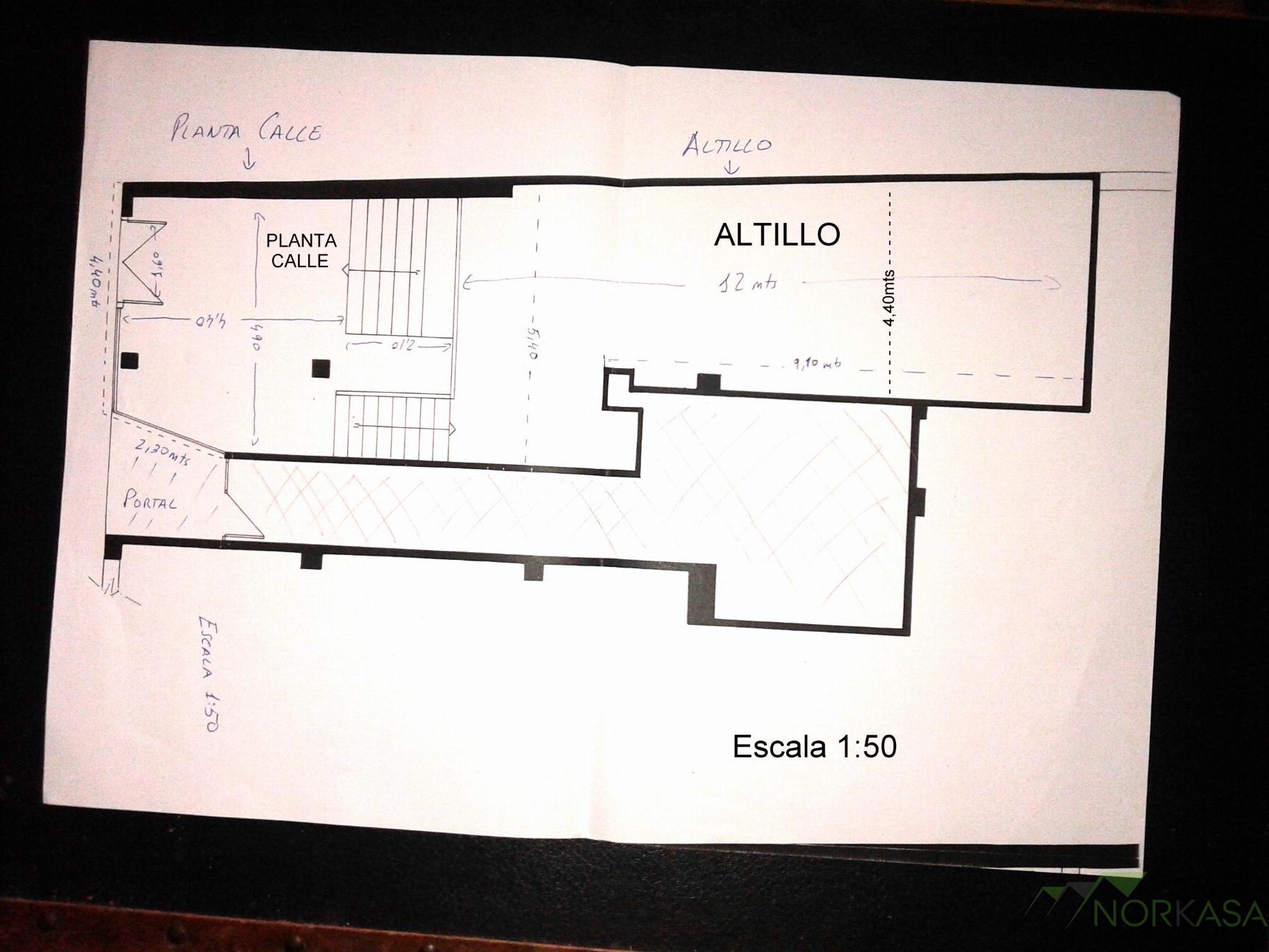 For sale of commercial in Oviedo