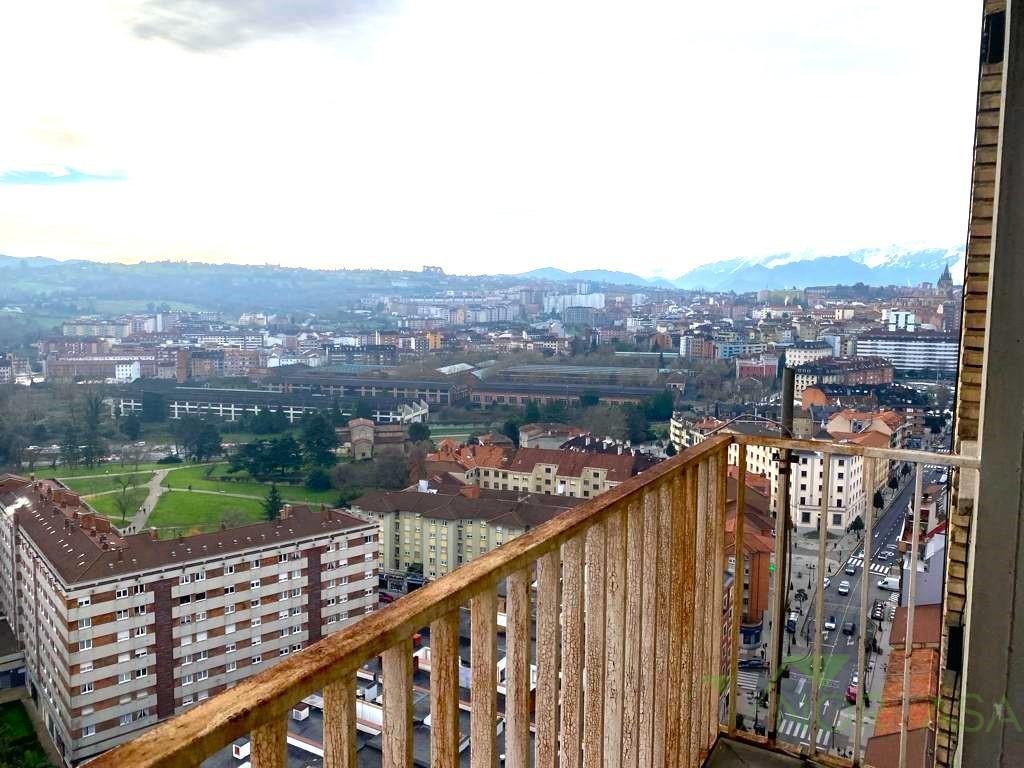 For sale of flat in Oviedo