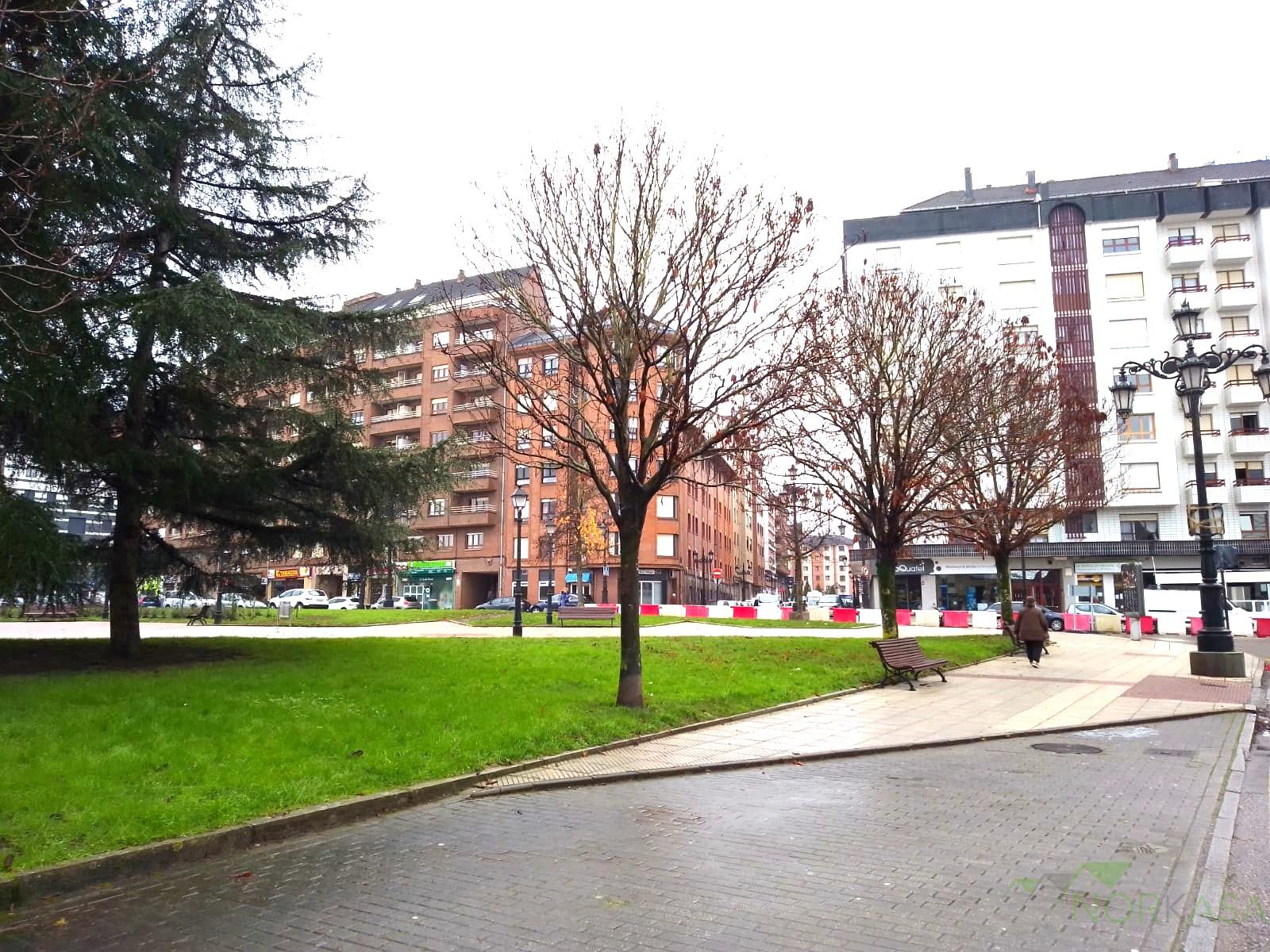 For sale of garage in Oviedo