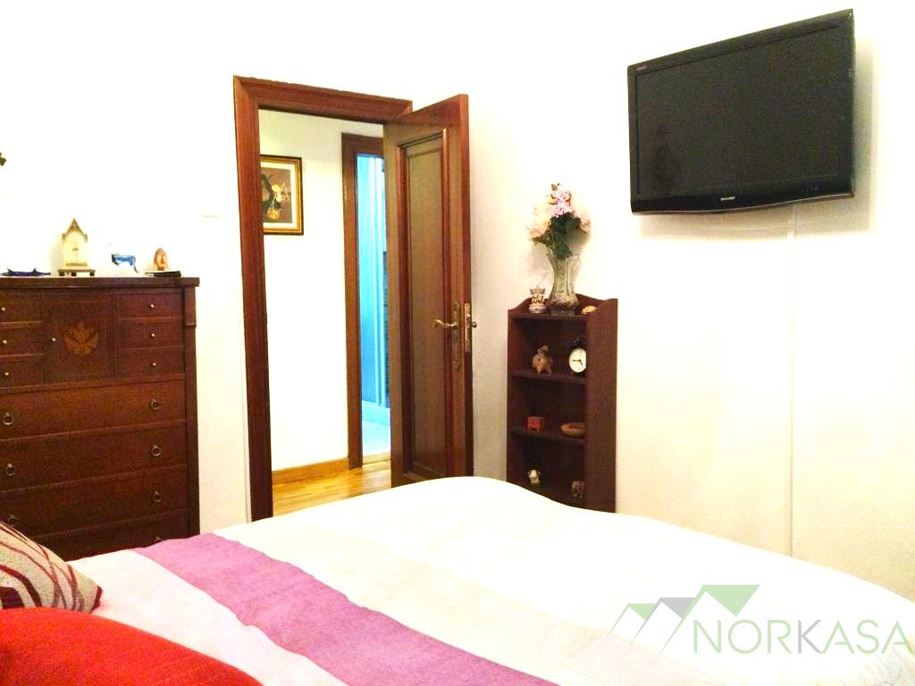 For sale of flat in Oviedo