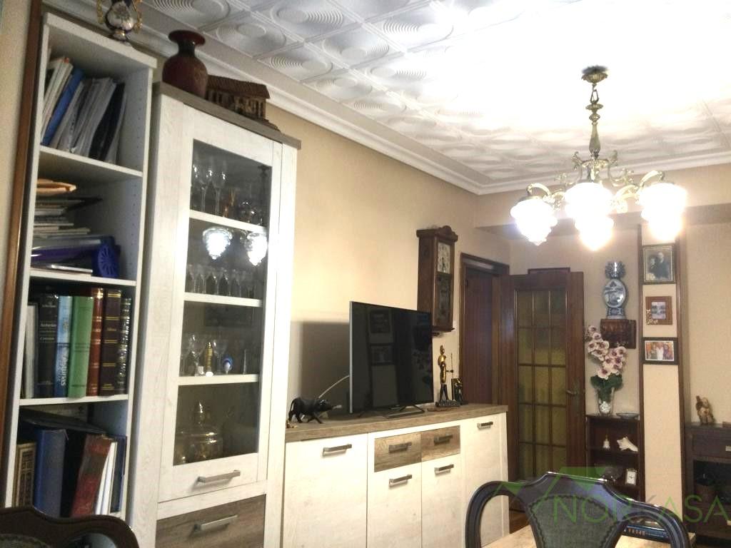 For sale of flat in Oviedo