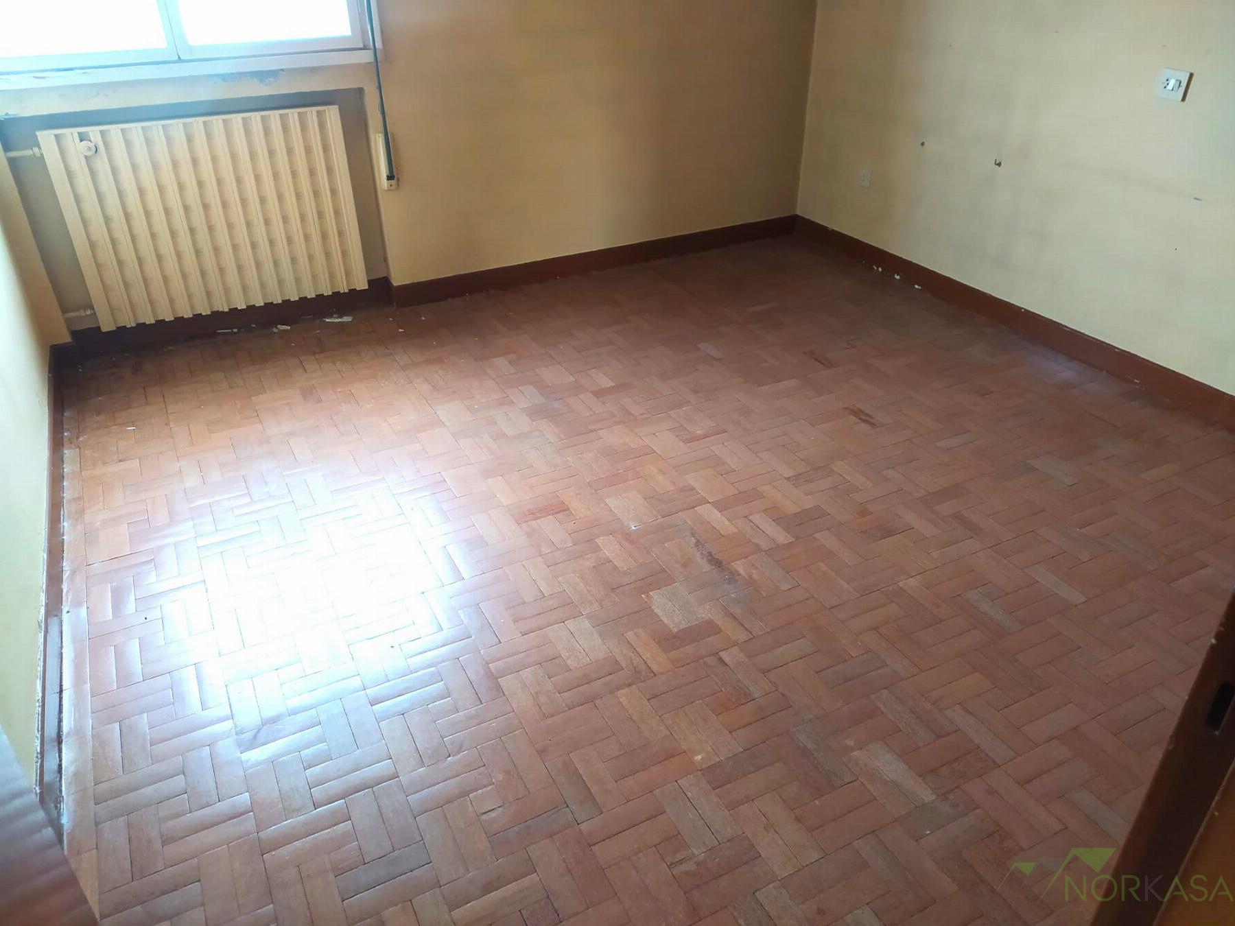 Venta de piso en Oviedo