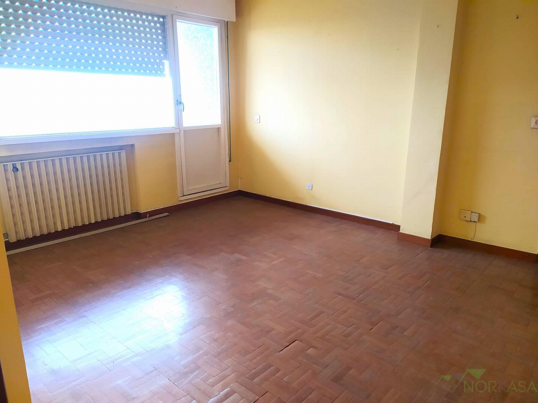 Venta de piso en Oviedo