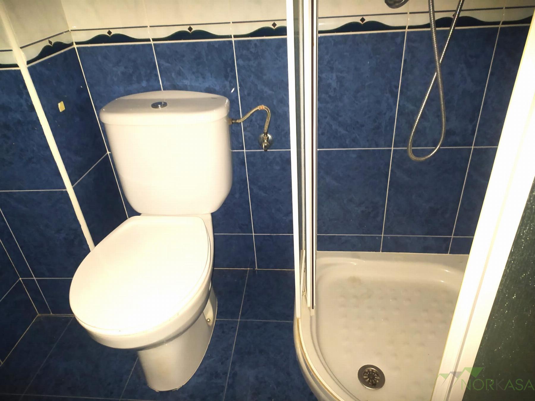 Venta de piso en Lena