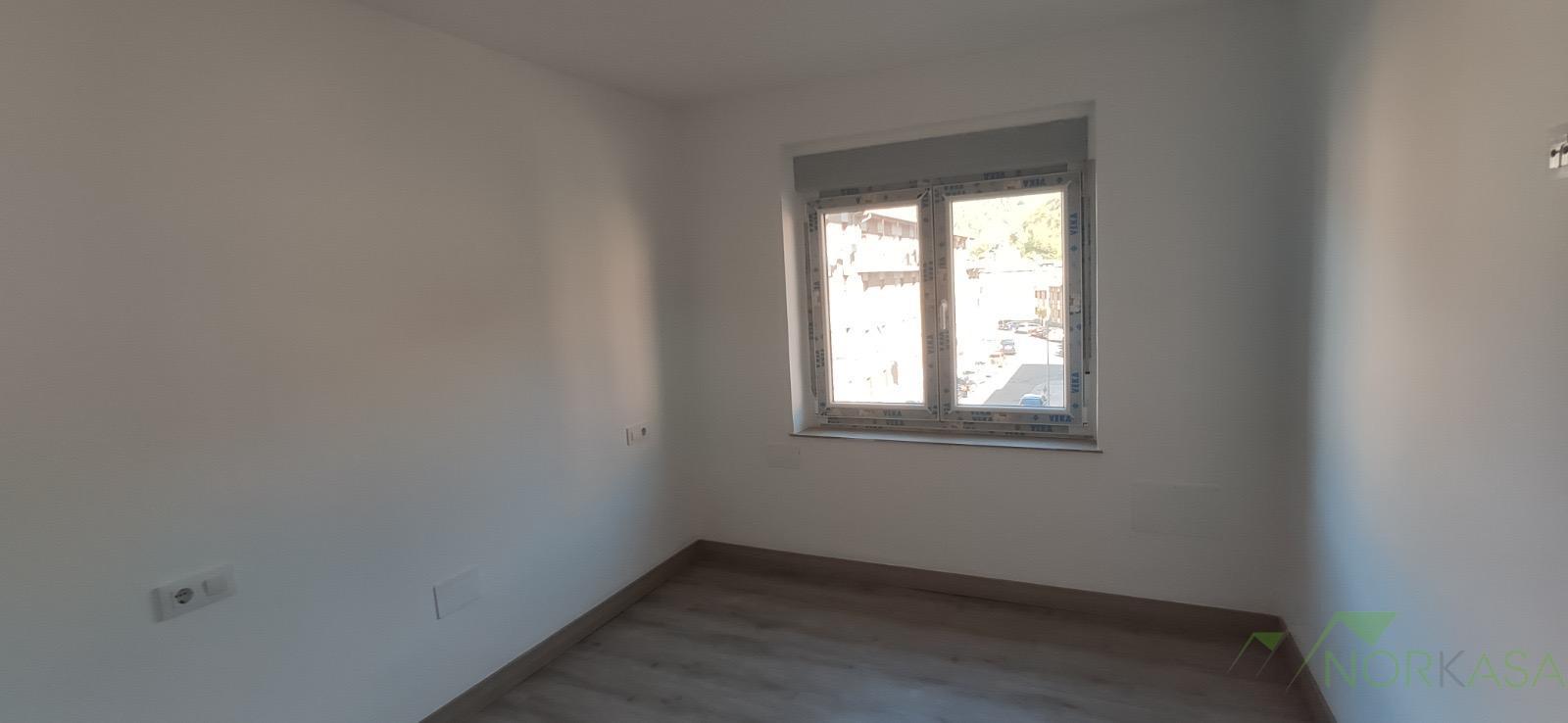For sale of flat in Mieres Asturias
