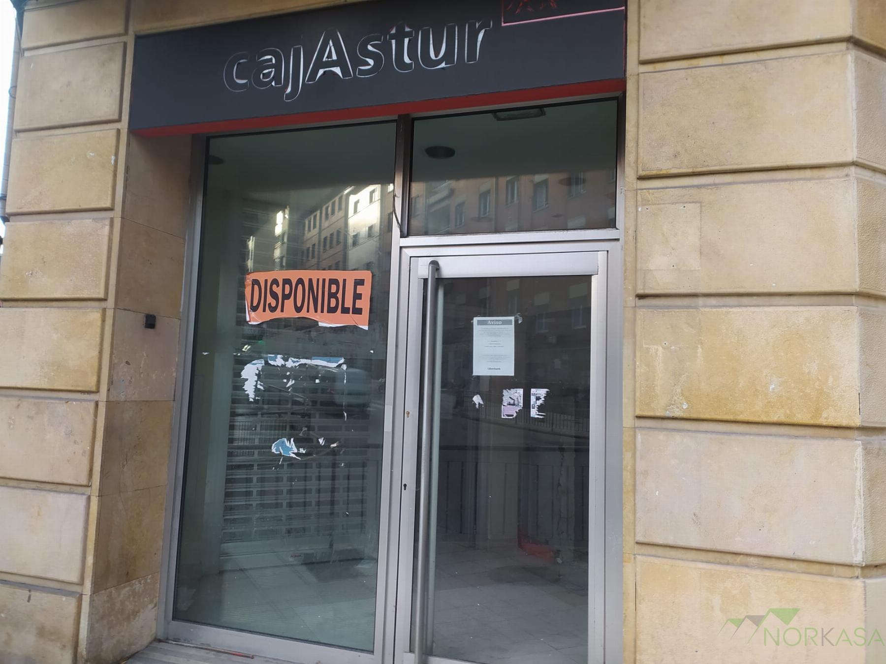 Venta de local comercial en Oviedo
